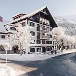 Posthotel Taube فندق شرنز