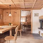 Hotel Posthotel Taube Schruns