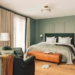فندق Posthotel Taube شرنز