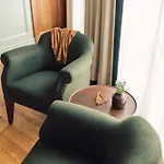 فندق Posthotel Taube شرنز