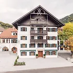 Hotel Posthotel Taube 4*