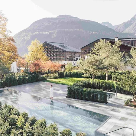 Hotel Posthotel Taube