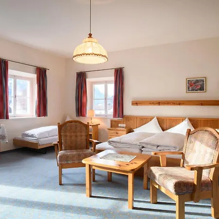Hotel Posthotel Taube