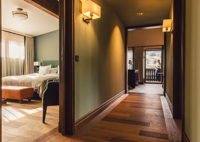 Hotel Posthotel Taube 4*